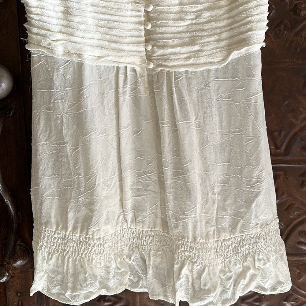 BCBG Maxaria ivory sheer ruffle blouse —medium - Picture 5 of 7
